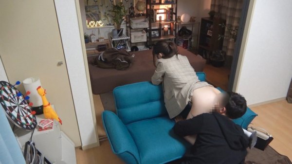 【麻宮わかな】百戦錬磨のナンパ師のヤリ部屋で、連れ込みSEX隠し撮り 195 居酒屋で引っ掛けた美人店員のグラインド騎乗位がエロ過ぎた！感度抜群の膣内で中イキを繰り返し、苦情寸前のボリュームで喘ぎまくり♪