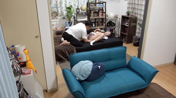 百戦錬磨のナンパ師のヤリ部屋で、連れ込みSEX隠し撮り 188 フットサルサークルで知り合ったショートヘアでスポーティな女の子。彼氏がおらずエッチご無沙汰な彼女のおま○こゴールポストはガードがユルユル。電マで肉棒で連続シュートをキメてイく…！