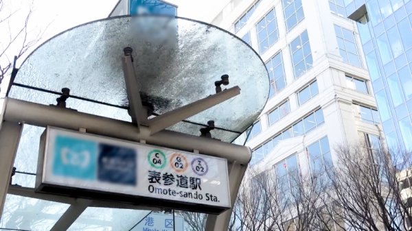 【桃井杏南】マジ軟派、初撮。 1605 表参道を歩くOLさん…かと思いきやめっちゃ若見えする人妻だった！年下の塩顔男優に発情して即堕ち！可愛らしい喘ぎ声で何度も絶頂を繰り返す！