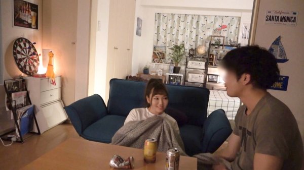 【大槻みくる】百戦錬磨のナンパ師のヤリ部屋で、連れ込みSEX隠し撮り 205 笑顔が眩しい天真爛漫ムスメと宅飲み！ジュボジュボ音をたてるフェラがエロ過ぎて…引き締まった美しい体はほんのり紅潮し、薄暗い部屋に喘ぎ声が響き渡る！