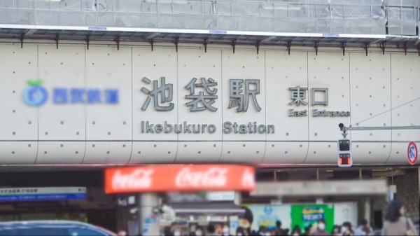 【成田つむぎ】マジ軟派、初撮。 1640 絶賛酒やけ中のハスキーボイス美女！エロ漫画好きでヤリマンなスケベ娘は、何気ない質問にもついエロく答えてしまい勝手に墓穴を掘っていく…。ブリンとしたお尻を振り乱しての騎乗位は必見！