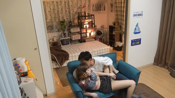 【望月のあ】百戦錬磨のナンパ師のヤリ部屋で、連れ込みSEX隠し撮り 207 推定Hカップの爆乳娘を家に連れ込み！オマンコの感度が高すぎてあらゆる体位で絶頂に次ぐ絶頂！揺れまくる乳を部屋中にセットした隠しカメラでバッチリ録画！！