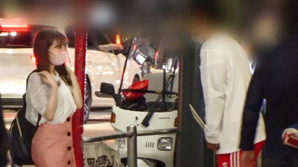 【日向理名】マジ軟派、初撮。 1648 こんなに可愛いのに！元カレが友達と浮気したショックで彼氏作るのが怖くなってしまった悲しき美少女！普段は大人しいのにSEXになると激変！あらゆる体位で連続絶頂！叫ぶように喘ぎ散らす圧巻の乱れっぷり！！