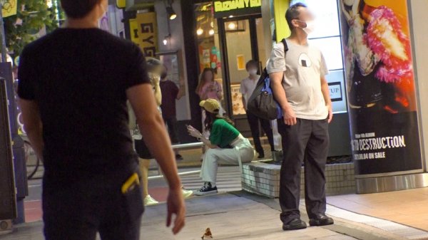 【松宮ひすい】マジ軟派、初撮。 1689 『お金払うんで一緒にごはん食べません？』ヒョイヒョイついてきちゃうノリノリGAL！酔った彼女に迫ると抵抗せずに受け入れてしまう貞操観念の低さがGOOD！バックシーンが映える魅惑の桃尻を見よ！！