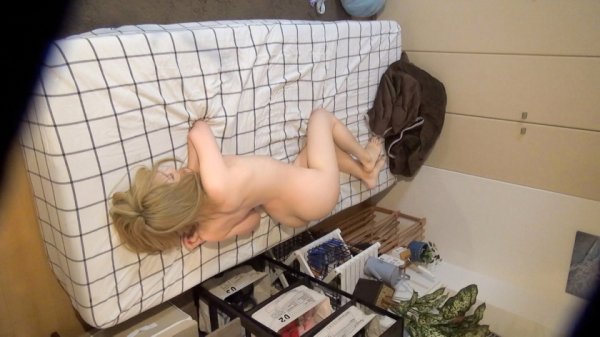 【南いろは】百戦錬磨のナンパ師のヤリ部屋で、連れ込みSEX隠し撮り 220 『俺んち綿あめ作れるよ！』と家に連れ込んだ美尻ギャルとSEX！「もっとしてえぇぇぇ！！！」激ピストンに乱れ狂う様子をばっちし盗撮！