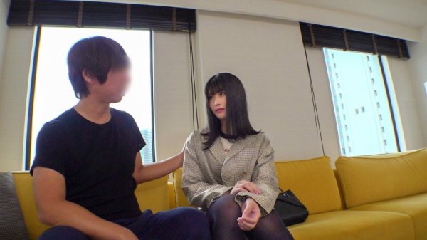 【夏奈のぞみ】マジ軟派、初撮。 1704 男女関係に将来の不安でお悩み中の女子を占いナンパ！揺れやすい性格ゆえに不安を煽って優しくすれば、いつの間にやらホテルで股を開くこの娘…。スレンダーボディに不釣り合いなF乳！嫌なことを忘れるようにSEXに没頭！