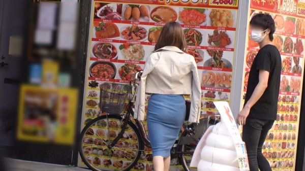 【伊南えりか】マジ軟派、初撮。 1716 横浜で見つけた歯科助手！ニットワンピが映し出す体の線がエロすぎる…デートしていい雰囲気になって速攻ホテルへ！脱がせば予想以上の極上ボディ！敏感マ●コを突かれて喘ぎまくり！