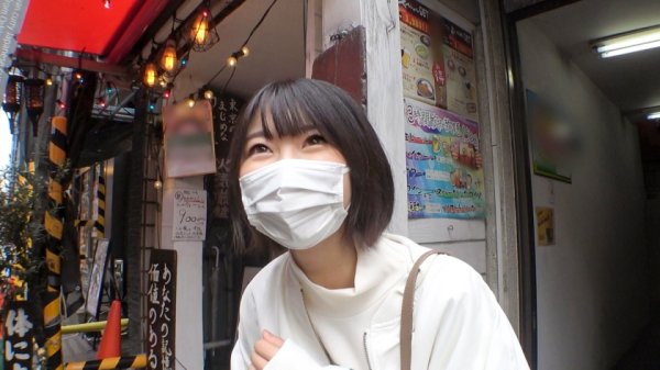 【佐野なつ】マジ軟派、初撮。 1726 麻雀のプロを目指す少女をナンパ！不思議とイジメたくなるこの雰囲気…首絞めで感じるドMちゃん！ハメられてお漏らししちゃうスケベマンコ！変態役満ムスメのイキッぷりを見よ！！