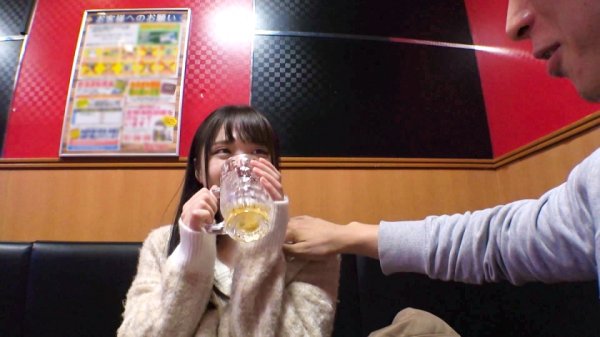 【鈴音杏夏】マジ軟派、初撮。 1765 酔うと小悪魔化！清楚だけどめっちゃあざとくて可愛いJDをナンパ！スパンキングとイラマで喜ぶドM属性+関西弁で喘ぐ要素モリモリっぷり！敏感マ●コを突かれて各体位で絶頂連発！！