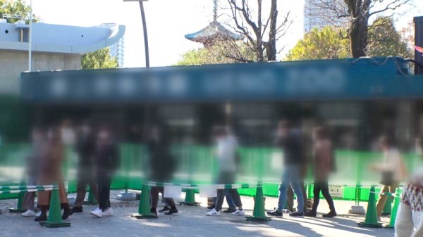 【紫月ゆかり】マジ軟派、初撮。 1767 乳首舐めただけでパンツぐっしょり！清楚でムッツリなJDをナンパしてSEX！大きなお尻を掴んでパンパンすると、泣きそうな表情でヒンヒン喘ぐ！