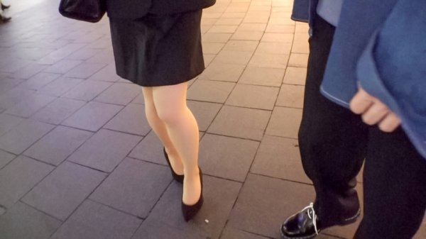 【美井ひなの】マジ軟派、初撮。 1803 スカート短い就活中JDをナンパ！超がつくほど敏感なマ●コは挿入後即絶頂！お祈りされるストレスを発散するかのように何度もイキまくる！