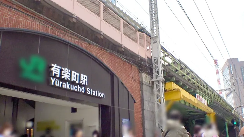 【桃里るな】マジ軟派、初撮。 1828 Gカップのお姉さんをHなゲームで釣ってしれっとSEXまで！ピストンの度に揺れる爆乳！腰を打ち付けると波打つ巨尻！むちポチャBODYがエロ過ぎる！！