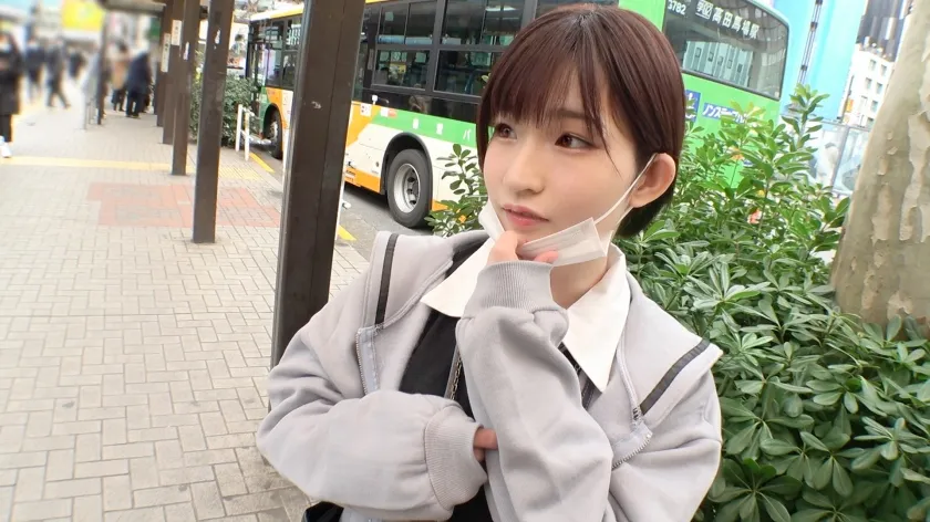 【姫野らん】マジ軟派、初撮。 1914 おっとりカメラ女子を高田馬場でナンパ！話しててほっこりするミニマム少女(身長148cm)も実は欲求不満で… 脱がしてびっくりスベスベもち肌！頬ずりしたくなる真っ白なお尻を鷲掴みにしてピストン連打！！！