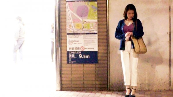 【弘崎ゆみな】【栄養(SEX)不足】30歳【巨乳で色白ボディ】ゆみなさん参上！病院で管理栄養士をしている彼女の応募理由は『高タンパク.高カロリーなエッチがしたくて…』自身曰く現在【栄養失調】状態！【ビタミン.ミネラル.タンパク質】不足で瀕死！欲求不満な三十路美女の血糖値爆上がり激イキSEX絶対に見逃すな！