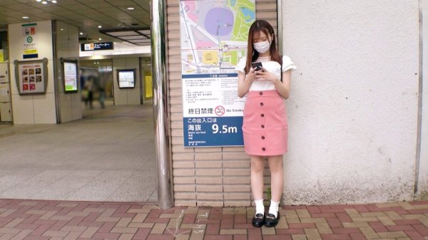 【日向理名】【超可愛すぎる】【彼氏募集】りなちゃん参上！彼氏に浮気されて別れたばっかり(泣)私から離れないセックステクニックを学びに来ました！？男の人は胃袋とチ●ポさえ押さえていればOKでしょw【神フェラ】あなたの心を自慢のフェラで鷲づかみwあなたのもうチ●ポはトロトロ♪甘くて濃厚濃密な口捌きを見逃すな！！