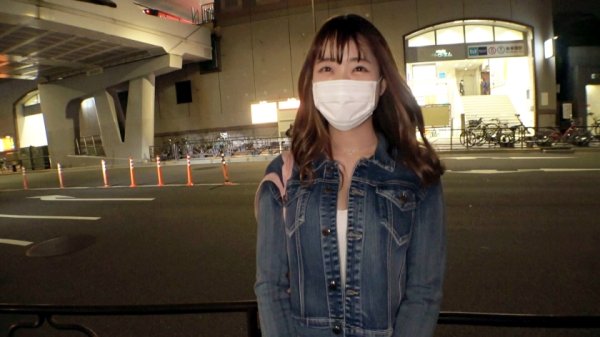 【早見依桜】【純粋系】【中の人】遊園地のウサギの着ぐるみの中の人でお客さんを楽しませるお仕事してます！でも、自分も楽しみたい！性欲を満たしたい！じゃあ、AVに応募しちゃったw【肉感MAX巨乳】【ド迫力ボディ】ぷるんッぷるんッに弾けるボリューミーなHカップ巨乳にもちっとした肉付きのボディを持つ神的二刀流の持ち主！強烈なボディはピストンするたびに破壊力MAX！！超絶乱れまくりSEXを見逃すな！