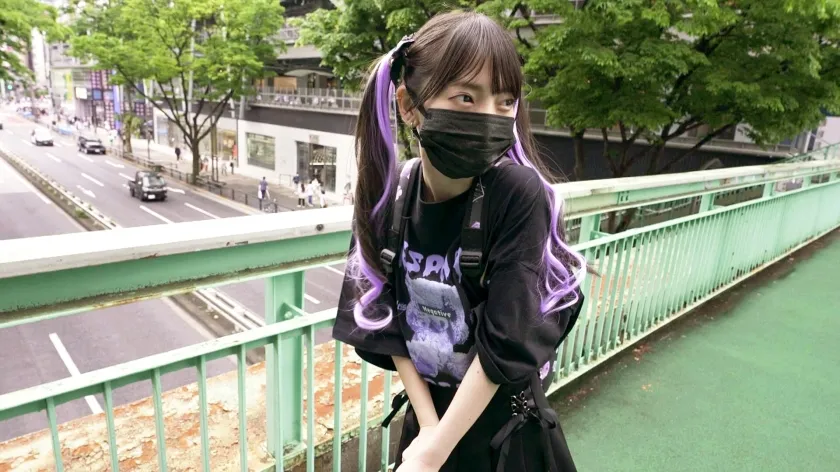 【冬愛ことね】【激カワ顔】【家出】このファッションと小さなリュック一つで家出中ですw「お金とカラダが寂しい…ピンチです(泣)」おちんぽで私を癒してほしい！頭の中までいっぱいにして～w【ミニマムボディ】【キツマン】ちっぱい小柄美少女が敏感に感じまくる！キツキツオ●ンコに激ピストン！騎乗位の激しい腰振りで悶絶SEXを見逃すな！！