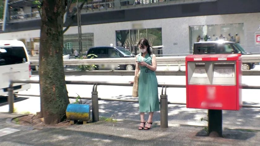 【及川うみ】【美人奥様】【エロすぎるスタイル】美人過ぎる美人奥様がお越しくださいました。旦那さんが単身赴任で性を発散する機会がありません。『不倫は文化』っと言うことわざがある様に、 夫の居ぬ間にイケないことを経験しにきました♪【欲求不満】【爆乳Gカップ】息を飲む美しさを放つ奥様は透き通る綺麗な美肌に男を喜ばせる超絶フェラ。久しぶりの刺激にうっとり顔で感じ体を震わせ快感を感じる姿は美しい。上品な佇まいから醸し出される淫猥な濃厚濃密SEXを見逃すな！！