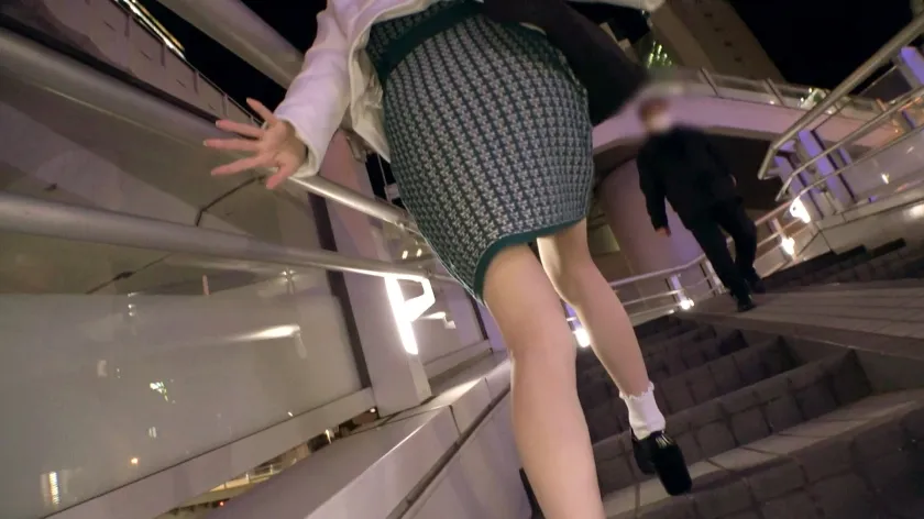 【倉本すみれ】【めちゃカワ】【地下アイドル】可愛さ満点の地下アイドルが登場しました！エッチな撮影にって大丈夫なのかスキャンダル！？『セックスでアイドルの知名度UPと家賃の支払いのためにw』彼女の自身はやる気満々！【極スレンダー】【超美尻】おちんちんの扱いが上手すぎるwニコニコと可愛い笑顔でシゴキながら舐めまわす！極上フェラテクはマジ必見！！巨根のピストンに陰毛ふさふさマンコは悶絶イキまくり！喘ぎっぱなしで過呼吸寸前。激しく突かれて気持ちよさそうにめっちゃ喘ぎまくるSEXを見逃すな！！