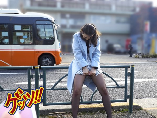 【豊中アリス 他】Hとお小遣いに興味のある人妻さん大集合 リモバイを着けたままお散歩してお小遣い稼ぎする過激ミッションに挑戦したら…