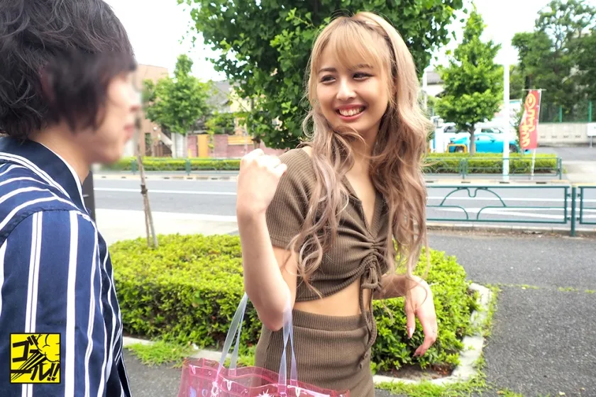 コインランドリーでナンパ！！ノーブラで洗濯に来た無防備娘に下着拝見したら羞恥パン沁み続出！即ハメ中出しヤレんのか！？ 8時間12名BEST