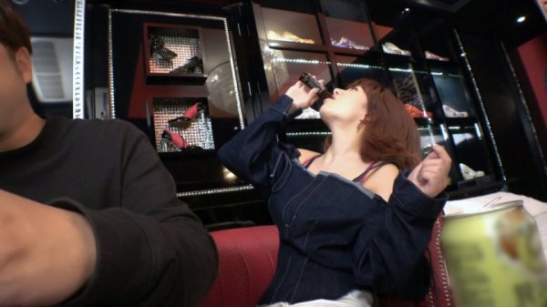 【有村のぞみ】【前代未聞！？フェラ潮！！鬼感度！！ぶしゃ潮連発！！ヌレヌレ極上巨乳美女エチョナに追い媚薬！！】こんかいは大変なコトに…なりました！！カメラ溺れる寸前の大潮吹き連発！！セルフ潮吹きフェラで不意潮は必見！！理性崩壊した極上巨乳美女のグンバツキメセク連続搾精の衝撃的潮吹きハメ撮り映像噴出ww/ラブホドキュメンタリー休憩2時間/媚薬SP