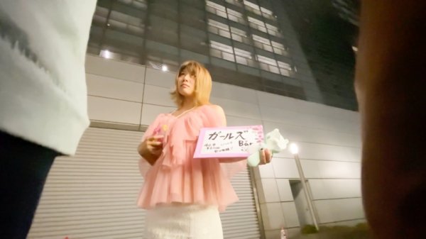 【志木あかね】超ドマゾGALに4連発！！首絞め＆イラマ好きの規格外ド変態ガールズバー店員。全身性感帯のチ●ポ依存ギャルの膣奥にドクドク中出し…。おクチと顔まで精子まみれにする4連射SEX！！【ガーズルナンパ】