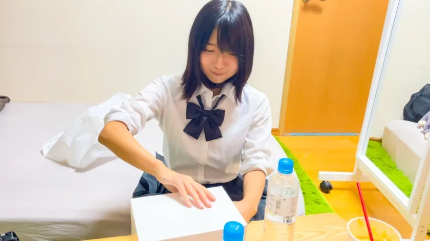 【四宮繭】裏垢で知り合った地味系なオタクJ●ちゃん、スレンダーで美巨乳Eカップで性欲強くて中出し煽られてめちゃエロかったwww