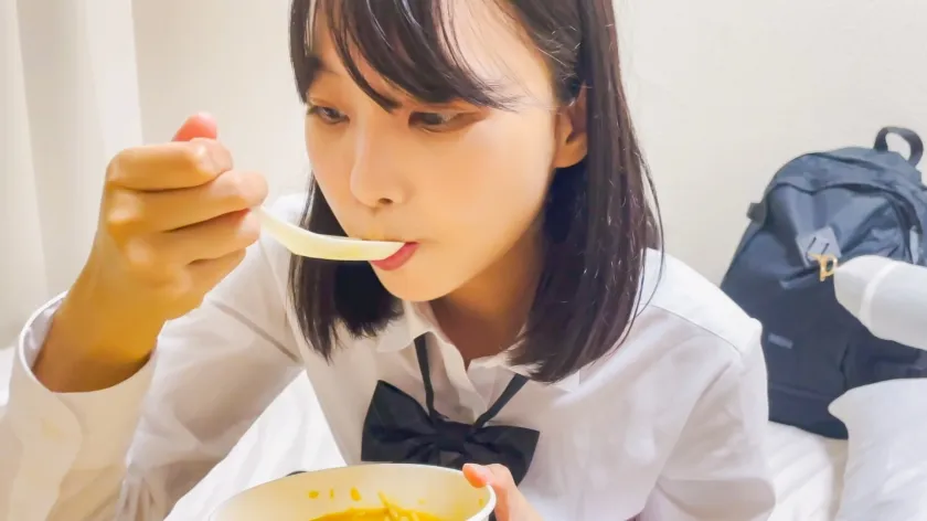 【市来まひろ】【JK】野球部マネの健康的スレンダーボディ！！裏垢やってるサブカル好きJ●を連れ込んで生中出し！！