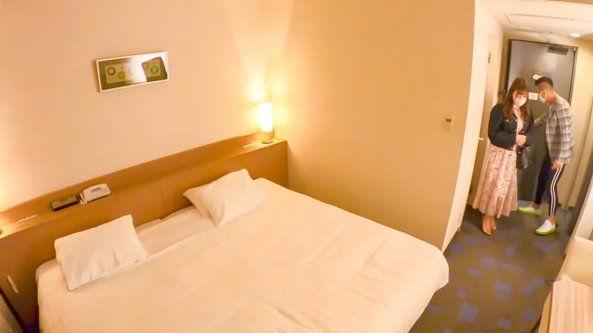 【藤井レイラ】【抱き心地No.1】高級会員制裏風俗で出会ったむっちり豊満ボディの美女タレントと濃厚中出しハメ撮り