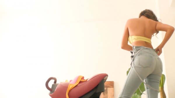 【悠月アイシャ】【エキゾチックF巨乳】18歳ハーフ系GAL【中出し3連発！】すでに経験人数10人突破したヤリマン界期待のホープ現る！竹下通りでGET⇒乗馬マシン体験⇒エア騎乗位⇒膣奥ロデオ騎乗位！小麦色マンコが真っ白ザーメンで溢れる連続中出し！