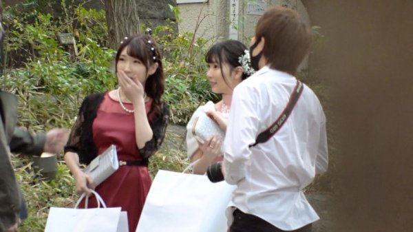 【男優をも圧倒するドSっぷりとテクニック☆圧倒的スケベポテンシャルを持つメイドカフェ店員に中出し2連発！！】