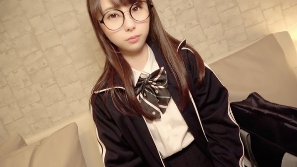 円！？無断中出し！？地味系女子K生の極狭マ○コに種付けする動画が流出 井上そら