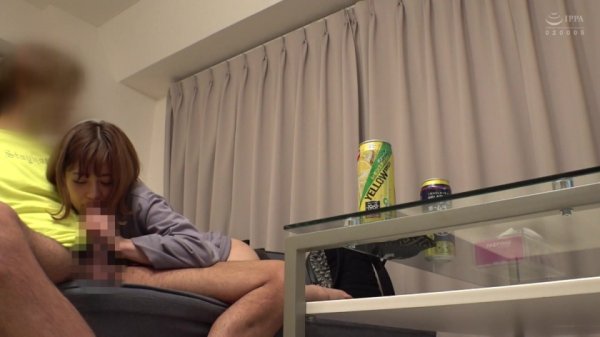 【夏川うみ 他】部屋連れ込み隠し撮りSEX そのまま勝手にAV発売 3