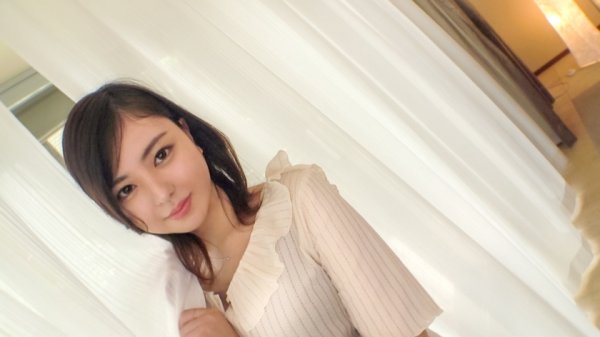 【春乃おと】【初撮り】【色白美乳】【むちむち美尻】育ちの良さが覗える甘え上手なお嬢様が登場。うっとりとした目で男を見つめ、奥まで突き刺さる男根に巨乳と美尻を震わせて.. ネットでAV応募→AV体験撮影 1632