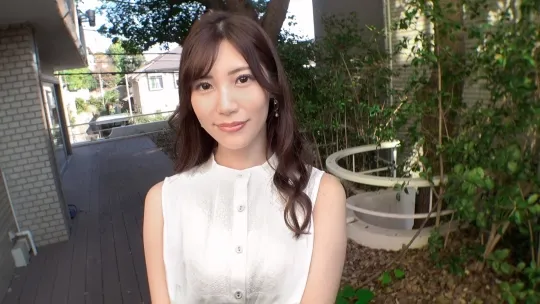 【水端あさみ】【きっと久しぶりであろうチ○ポに大興奮】結婚を控えた165cm長身美女、セックスレスの旦那には見せないであろうダイナミックグラインド騎乗位をカメラの前で披露……！ ネットでAV応募→AV体験撮影 1955